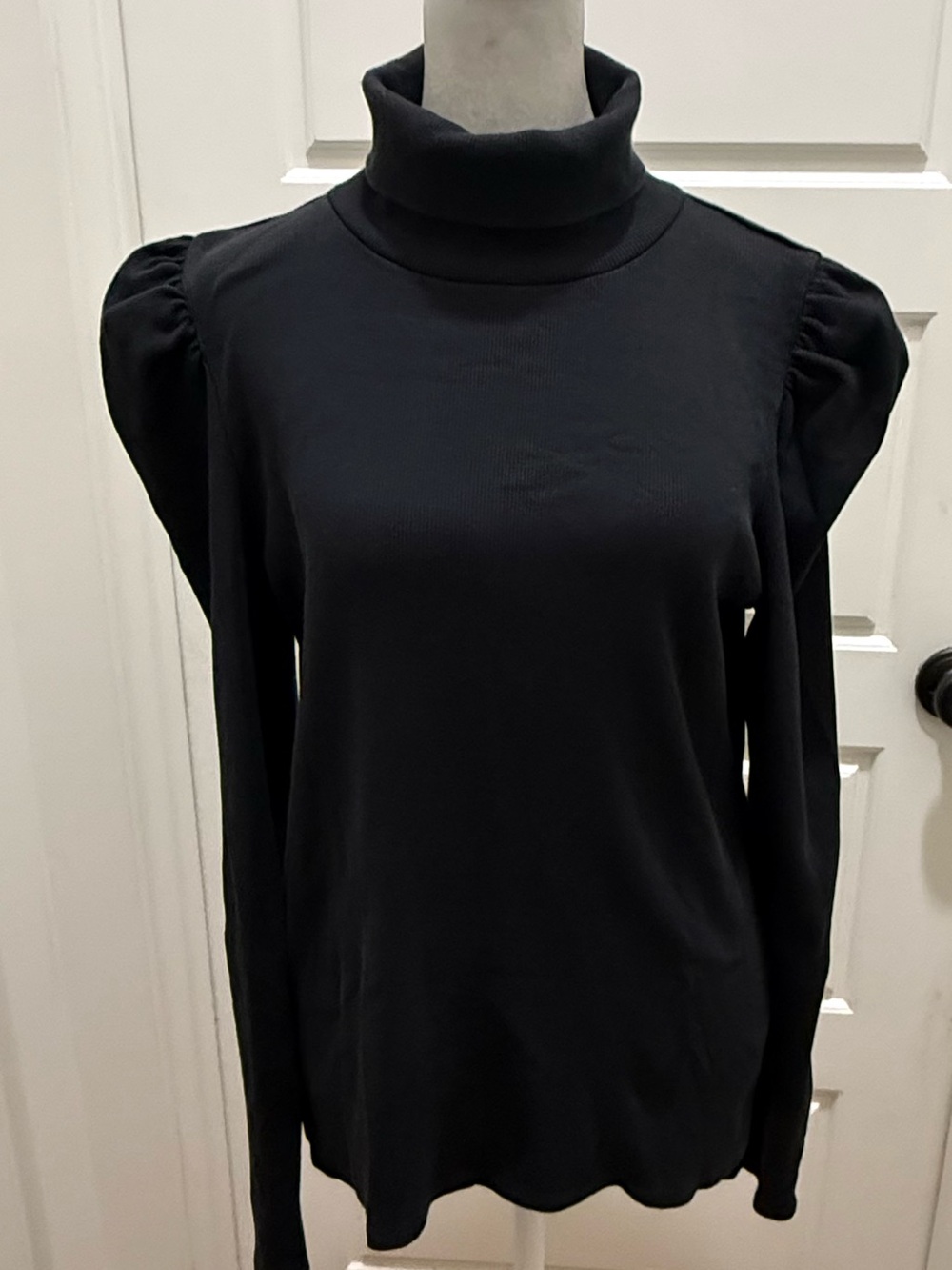 Veronica Beard. Cedar Ribbed Turtleneck. Black. Size Medium. - Picture 2 of 9